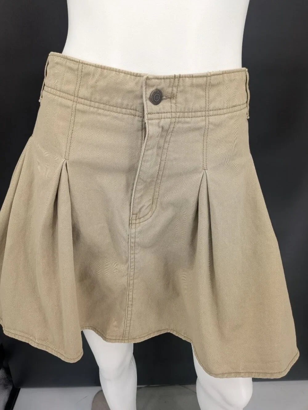 Old Navy Mini Pleated Skirt Classic Khaki Preppy Academia Pocket Heritage Xlarge